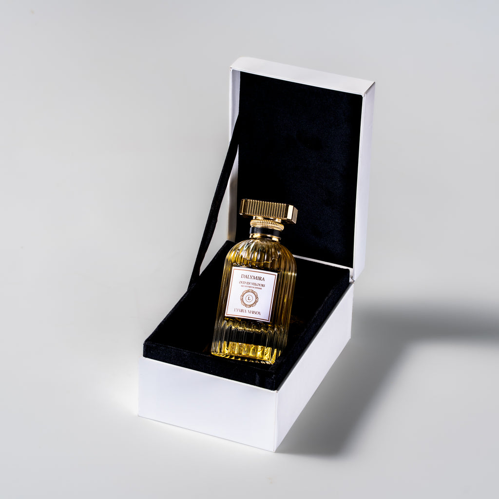 OUD EN VELOURS