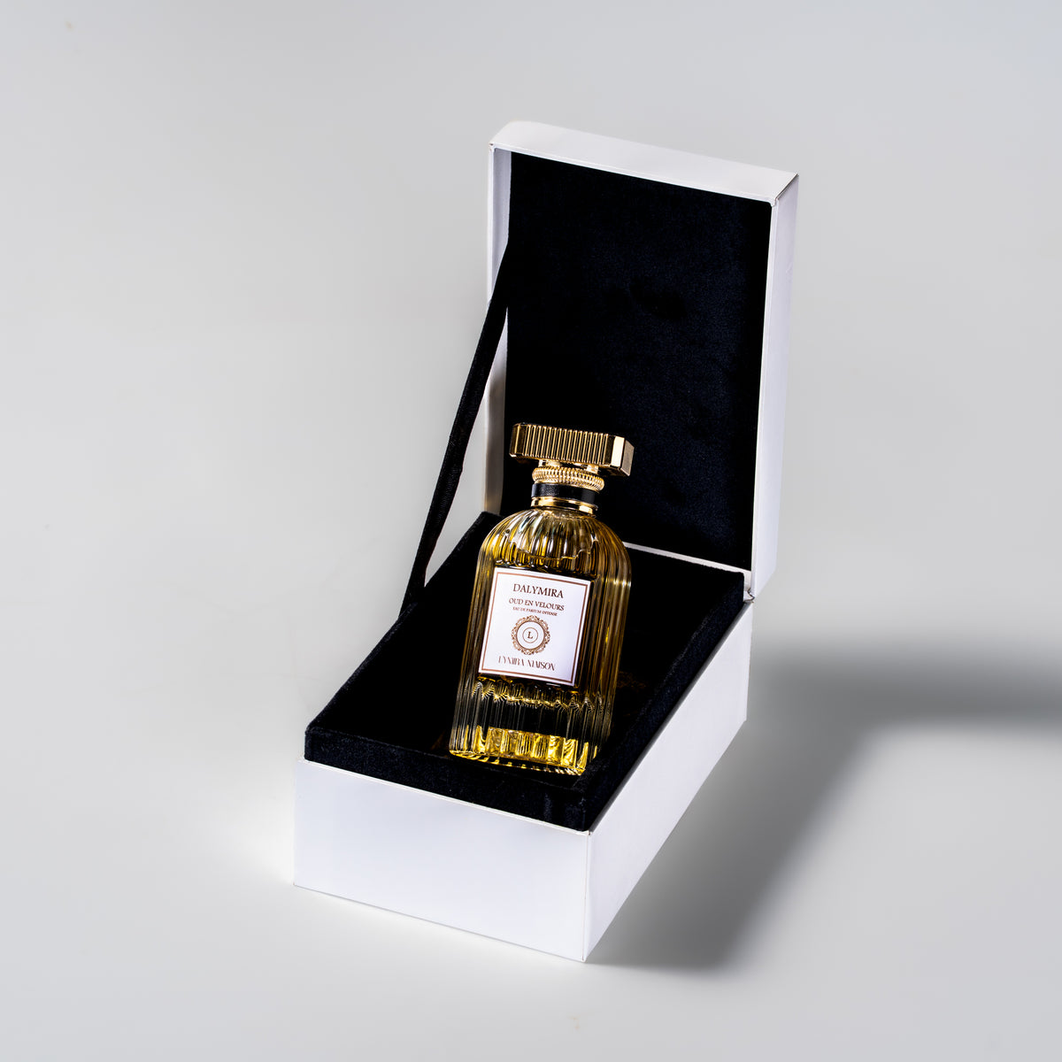 OUD EN VELOURS